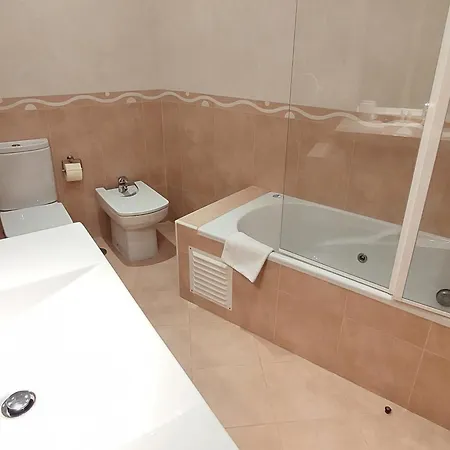 Chaleureux 3 A 900m De La De Falesia - Pt-1-30 Appartement